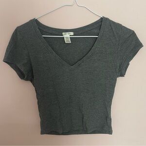 Bozzolo Charcoal V-Neck Crop Top